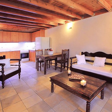 Cozy Residences In The Center Of Volissos Village - Lydia Lithos- מראה חיצוני תמונה